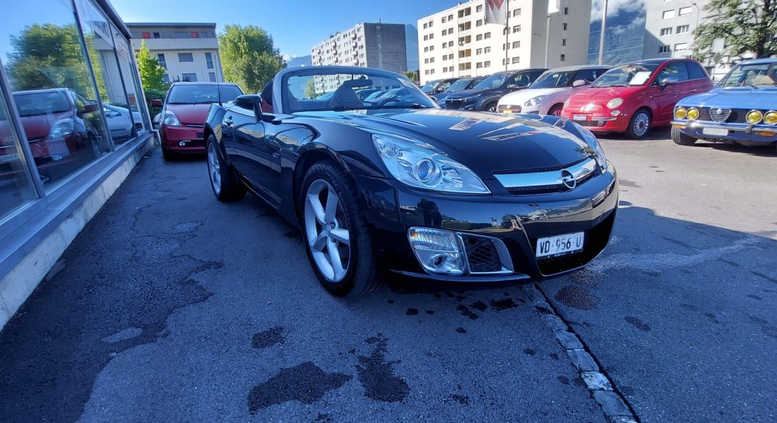 OPEL GT 2.0 16V Turbo
